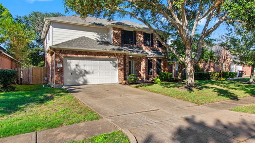 Pearland 2-story, 3-bed 3827 Paigewood Drive-idx