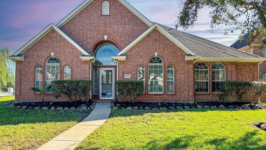 Pearland null-story, 4-bed 907 N Elder Grove Drive-idx