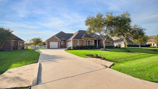 Pearland 2-story, 5-bed 4018 Quail Run Drive-idx