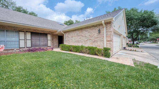 Pearland null-story, 2-bed 714 E Country Grove Circle-idx