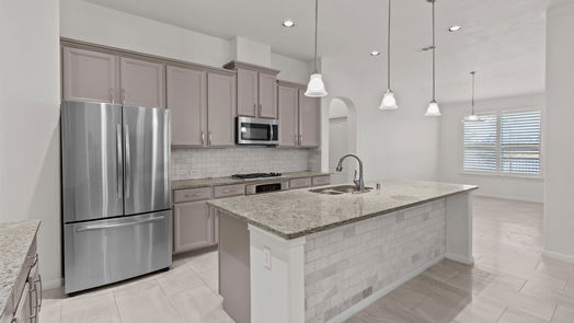 Pearland 2-story, 4-bed 2107 Pearl Bay Court-idx
