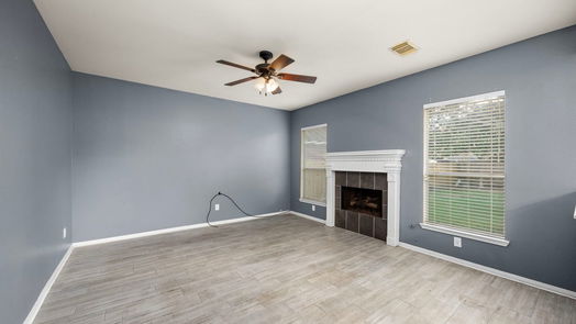Pearland 2-story, 3-bed 3827 Paigewood Drive-idx