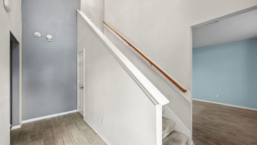 Pearland 2-story, 3-bed 3827 Paigewood Drive-idx