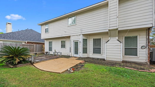 Pearland 2-story, 3-bed 3827 Paigewood Drive-idx