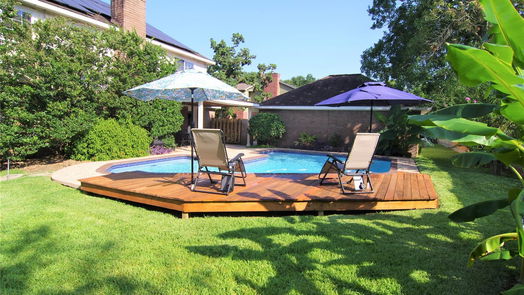El Lago 2-story, 4-bed 1619 E Hedgecroft Drive-idx