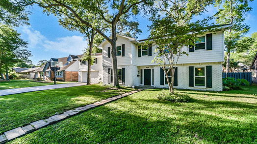 El Lago 2-story, 4-bed 439 Bayou View Drive-idx