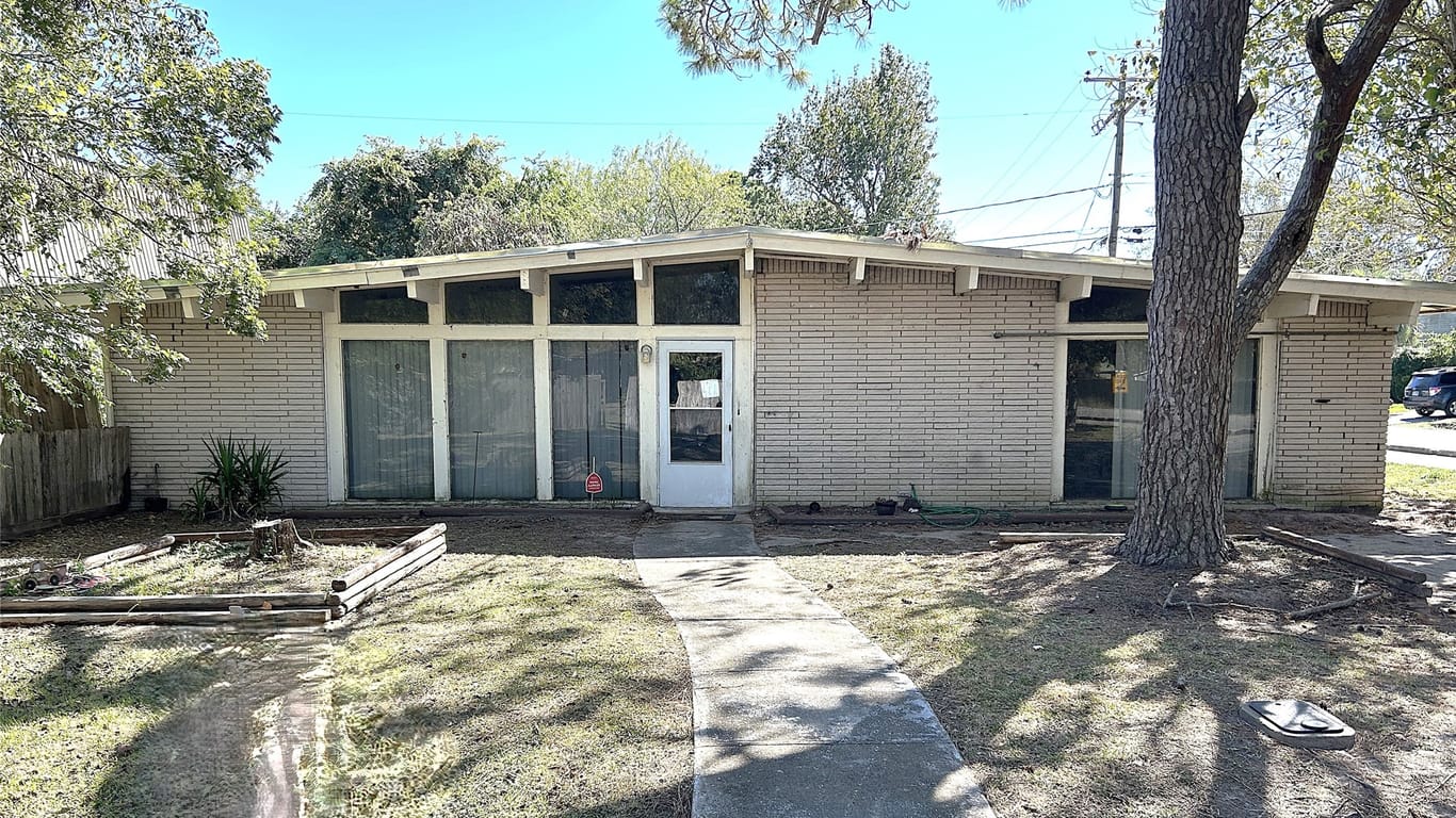 Pasadena 1-story, 3-bed 4831 Donald Street-idx