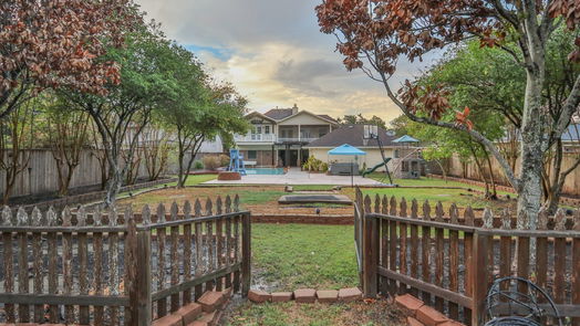 Seabrook 2-story, 5-bed 2225 Scenic Shore Drive-idx