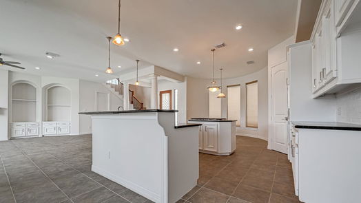 Seabrook 2-story, 3-bed 8143 Laeksiide Drive-idx