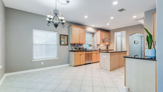 Seabrook 2-story, 5-bed 2413 La Rochelle Court-idx