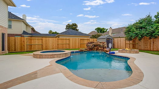 Seabrook 2-story, 5-bed 2413 La Rochelle Court-idx