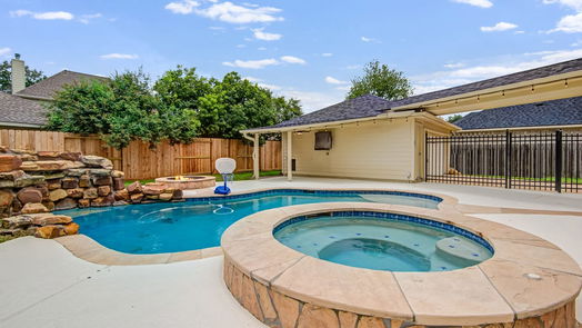 Seabrook 2-story, 5-bed 2413 La Rochelle Court-idx