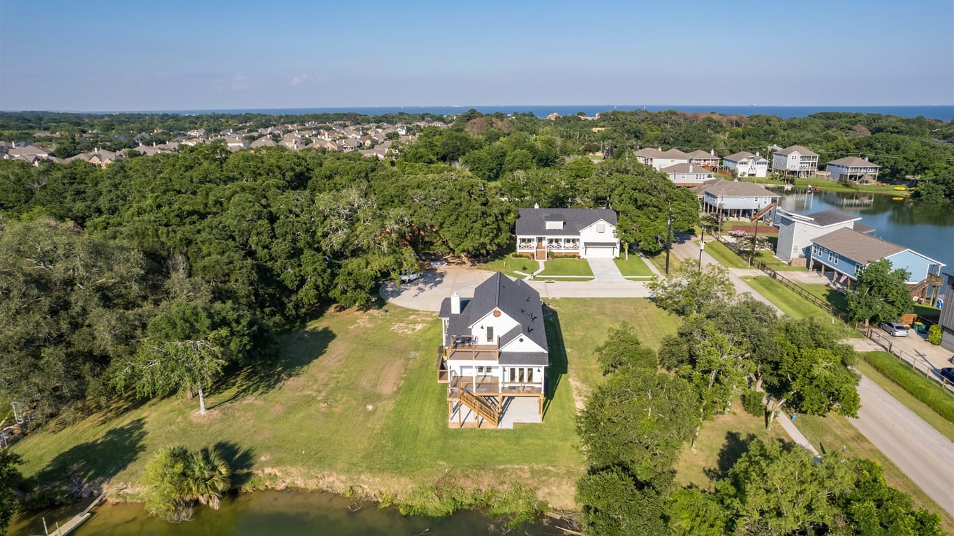 Seabrook 2-story, 3-bed 3405 Oak Alley Court-idx