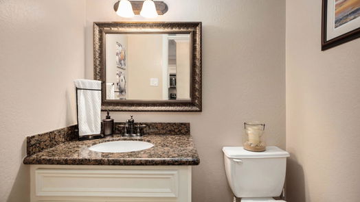 Seabrook 2-story, 2-bed 2330 Lakewood Yacht Club Drive 8-idx