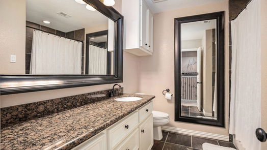Seabrook 2-story, 2-bed 2330 Lakewood Yacht Club Drive 8-idx