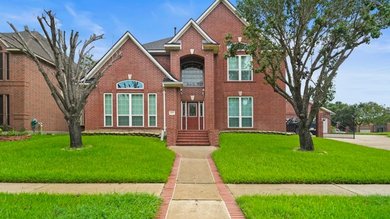 Seabrook 2-story, 4-bed 2806 Carmel Woods Drive-idx