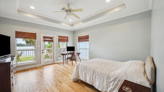 Seabrook 2-story, 3-bed 638 Shorewood Drive-idx