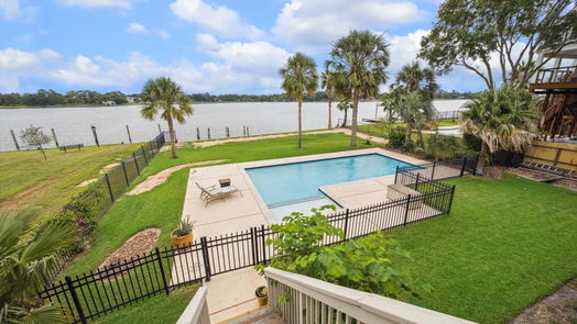 Seabrook 2-story, 3-bed 638 Shorewood Drive-idx