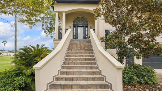 Seabrook 2-story, 3-bed 638 Shorewood Drive-idx