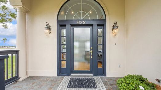 Seabrook 2-story, 3-bed 638 Shorewood Drive-idx