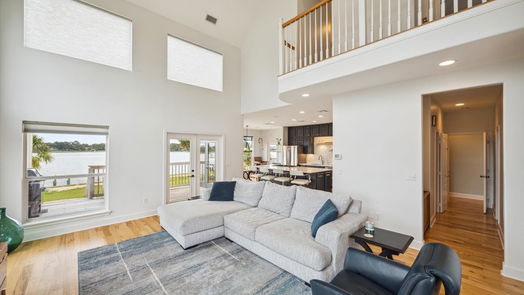 Seabrook 2-story, 3-bed 638 Shorewood Drive-idx