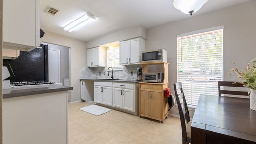 Seabrook null-story, 3-bed 5003 Elm Street-idx