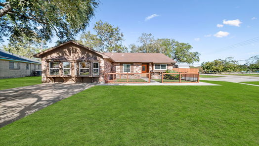 Seabrook 1-story, 4-bed 1700 Aspen Lane-idx