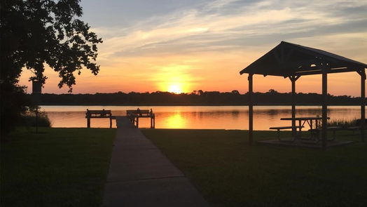 Taylor Lake Village 2-story, 4-bed 4319 Honey Oaks Drive-idx