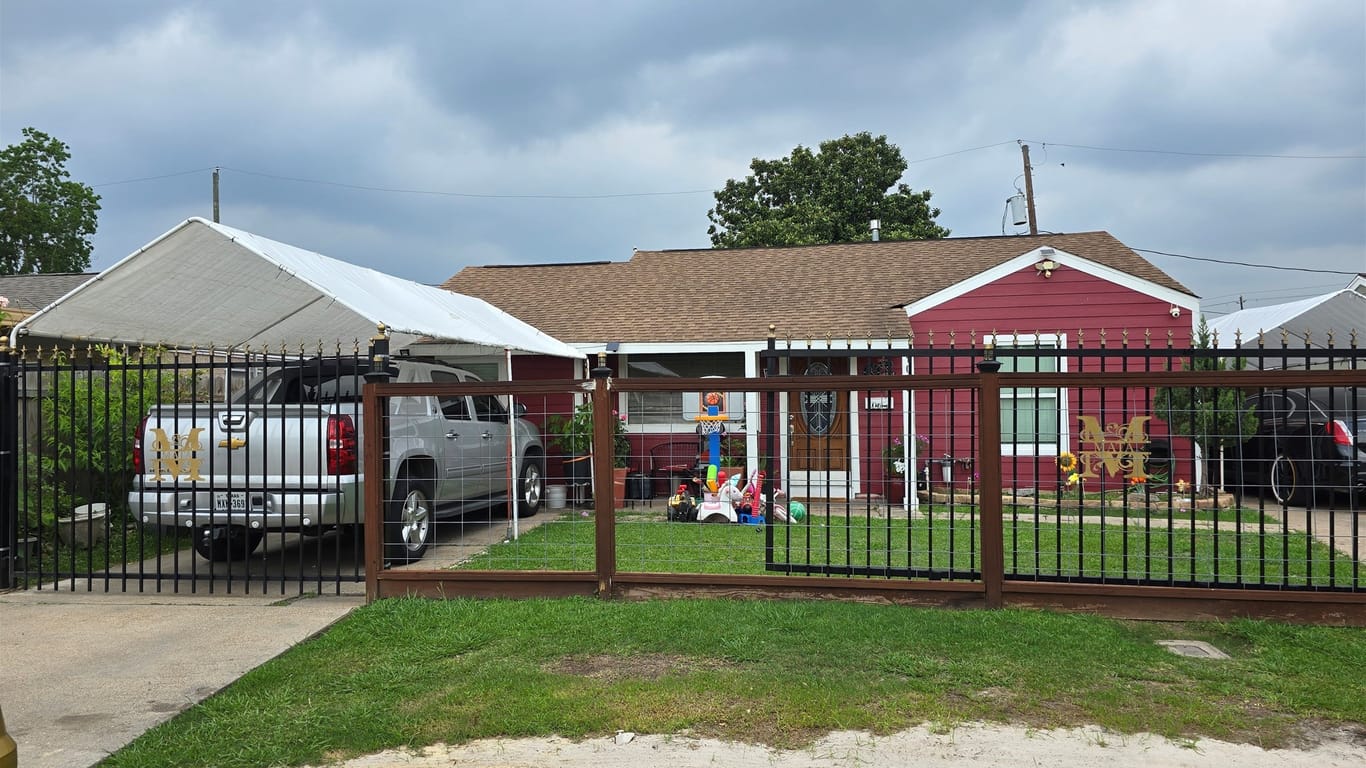 South Houston 1-story, 3-bed 1005 Longley Street-idx