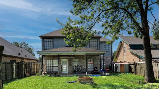 South Houston 2-story, 3-bed 1011 Iowa Street-idx