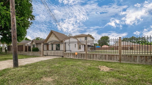 South Houston 2-story, 4-bed 511 Avenue I-idx