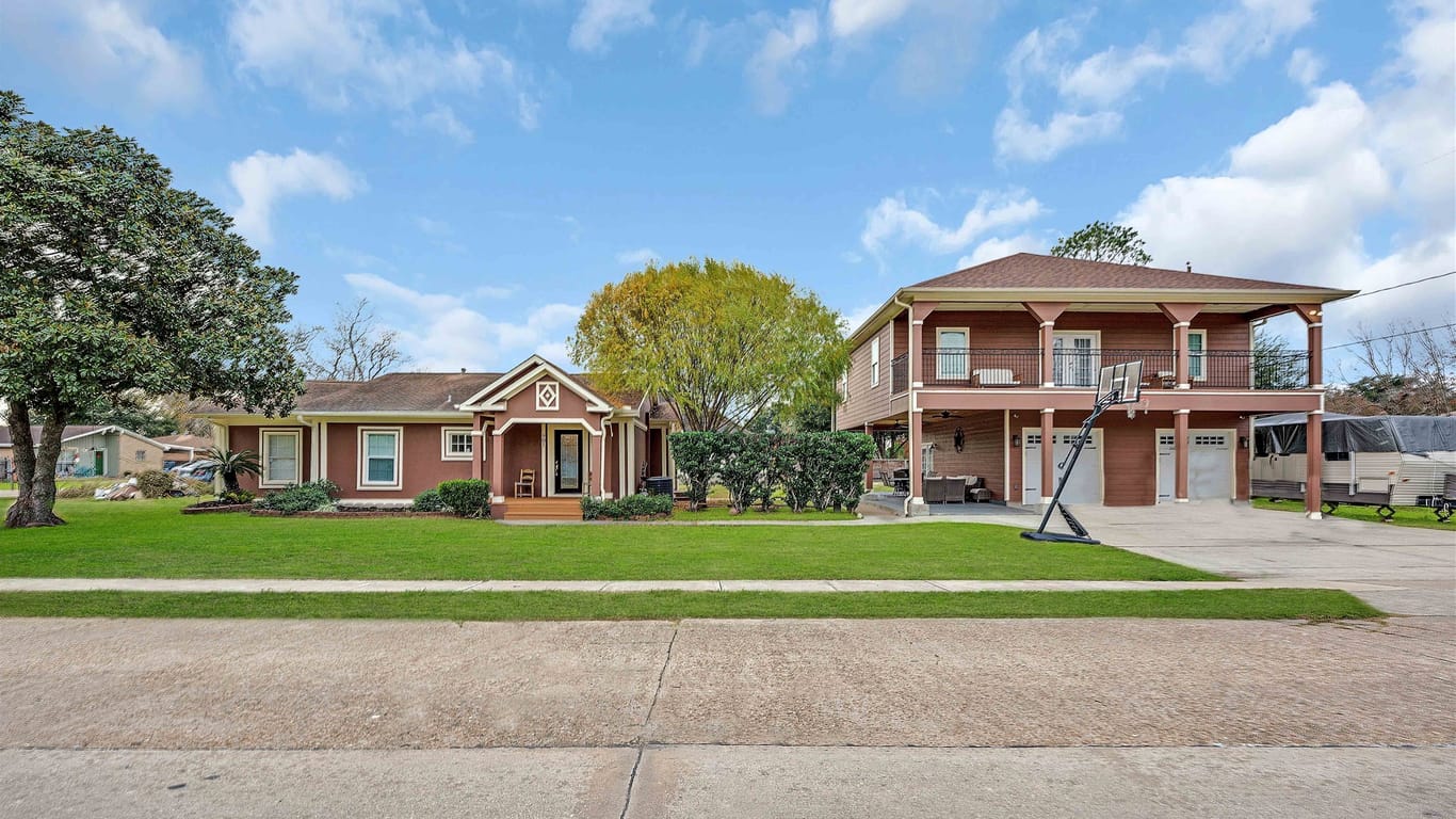 South Houston 1-story, 5-bed 901 Iowa Street-idx