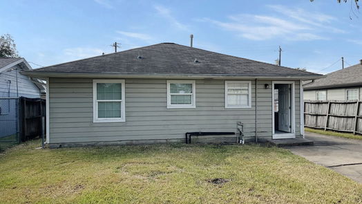 South Houston null-story, 3-bed 709 Avenue J-idx