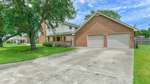 Texas City 2-story, 4-bed 2415 Pilgrim Estates Drive-idx