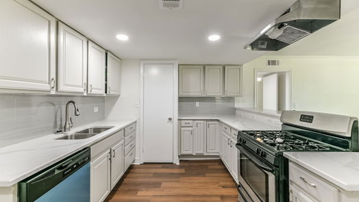 Texas City 1-story, 4-bed 1542 15th Avenue N-idx