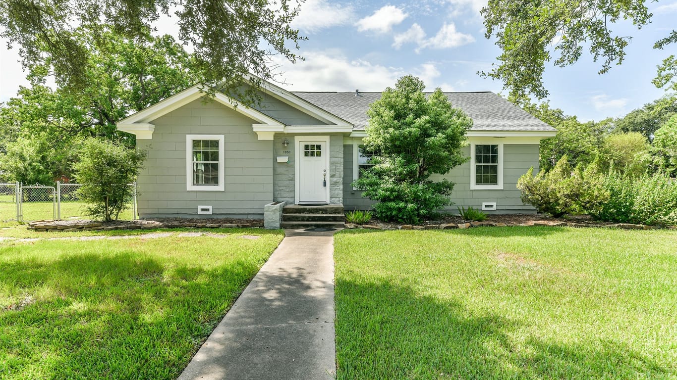 Texas City 1-story, 4-bed 1051 18th Avenue N-idx