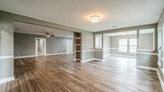 Texas City 1-story, 4-bed 1051 18th Avenue N-idx