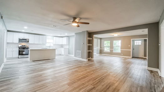 Texas City 1-story, 4-bed 1051 18th Avenue N-idx