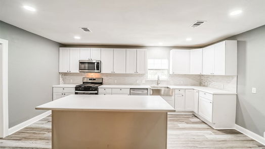 Texas City 1-story, 4-bed 1051 18th Avenue N-idx