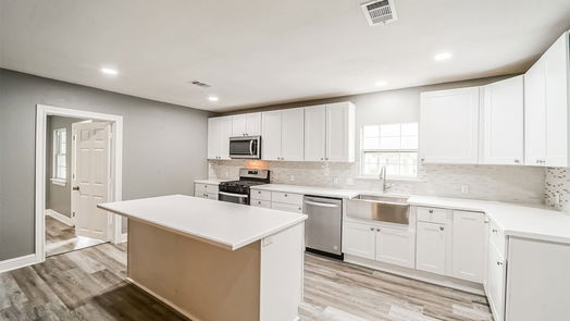 Texas City 1-story, 4-bed 1051 18th Avenue N-idx