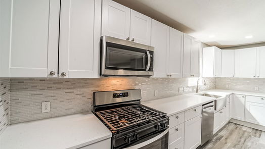 Texas City 1-story, 4-bed 1051 18th Avenue N-idx