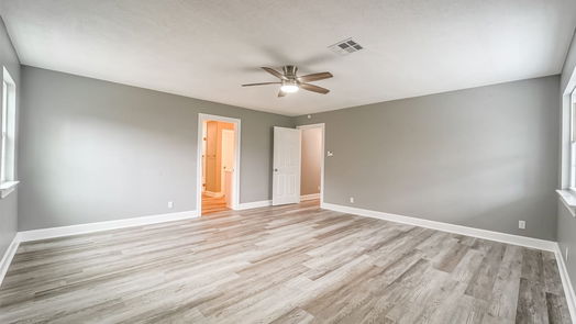 Texas City 1-story, 4-bed 1051 18th Avenue N-idx