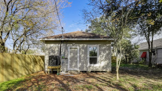 Texas City 1-story, 3-bed 311 7th Avenue N-idx