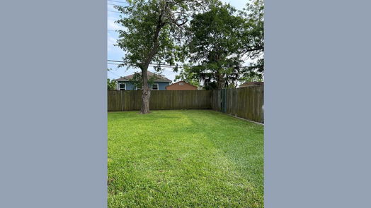 Texas City 1-story, 3-bed 3411 Palm Avenue-idx