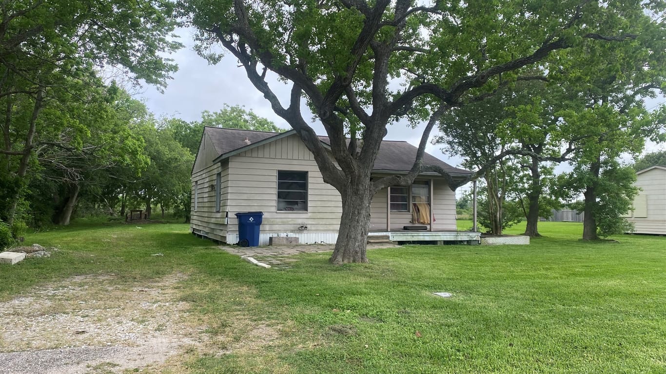 Texas City 1-story, 2-bed 3003 2nd Avenue N-idx