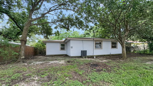 Texas City 1-story, 3-bed 1510 14th Avenue N-idx