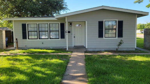 Texas City 1-story, 4-bed 604 19th Avenue N-idx