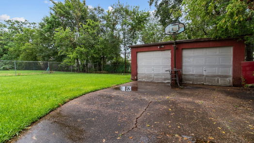 Texas City 2-story, 4-bed 1223 7th Avenue N-idx