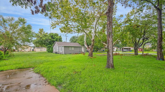 Texas City 1-story, 3-bed 102 22nd Street N-idx