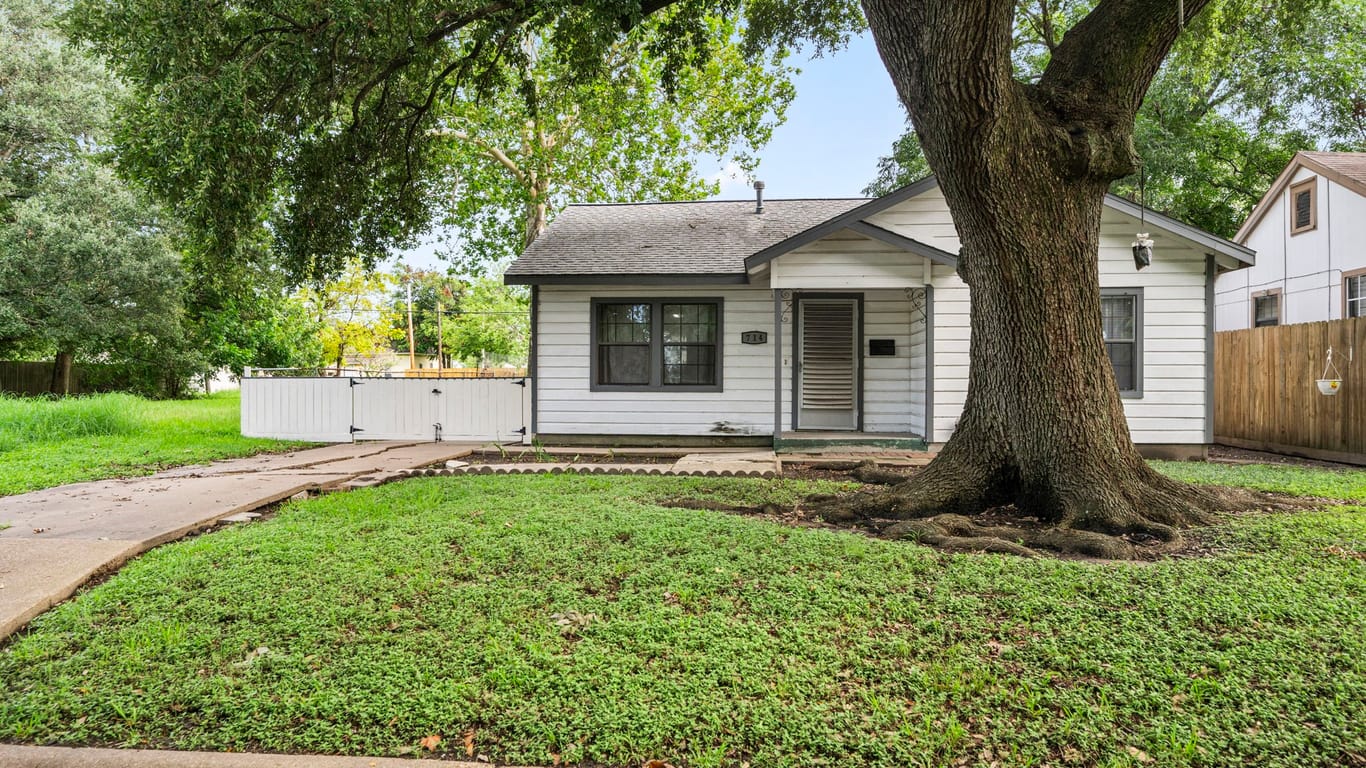 Texas City 1-story, 2-bed 714 6th Avenue N-idx